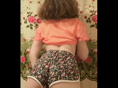 ❤️ دختر جوان سکسی که شورتش را جلوی دوربین در می آورد ❤️❌ فقط پورنو در پورنو fa.porn-milf300.ru ❌️❤